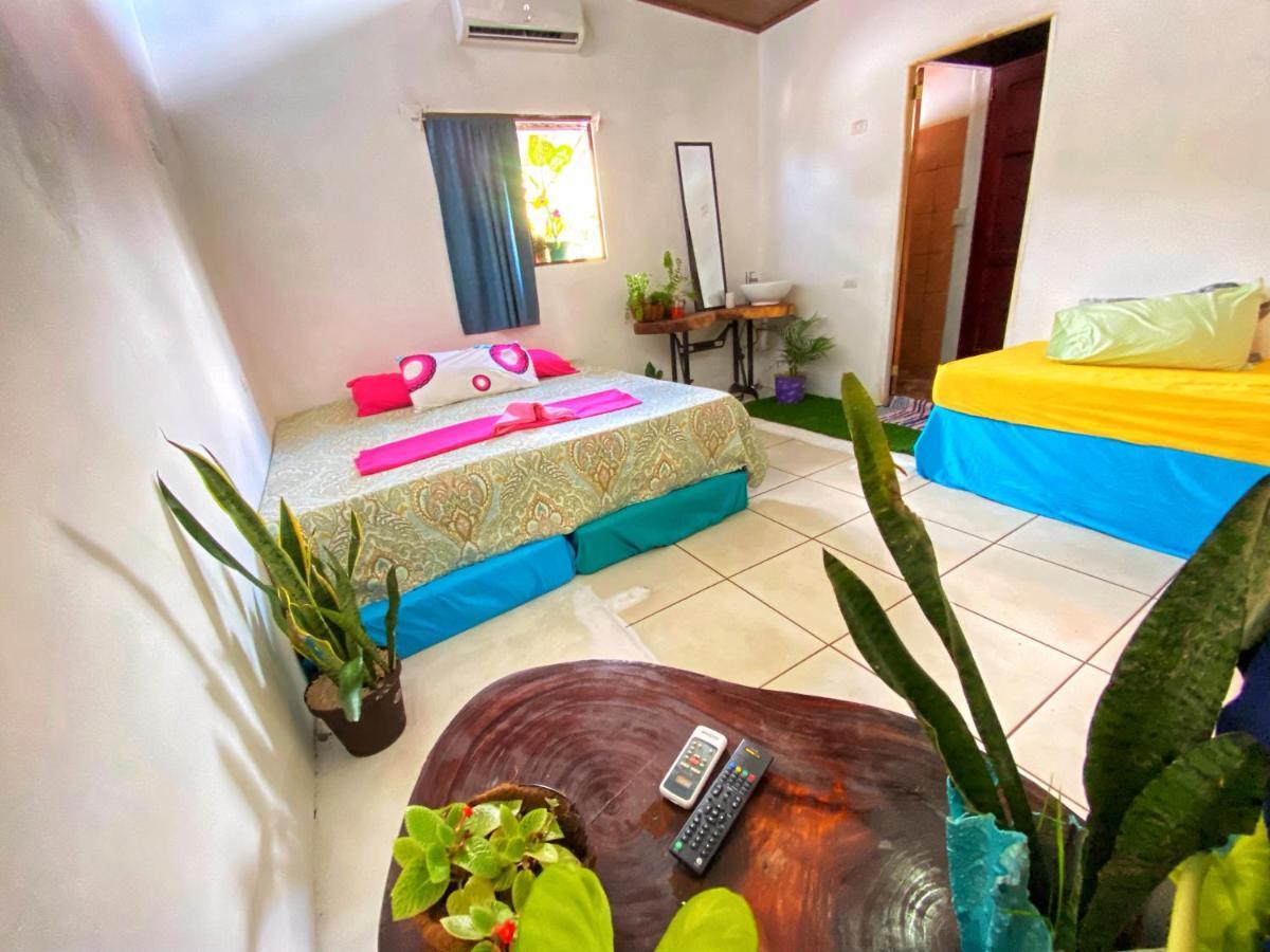 Passiflora'S Apartamento Quepos Exterior foto