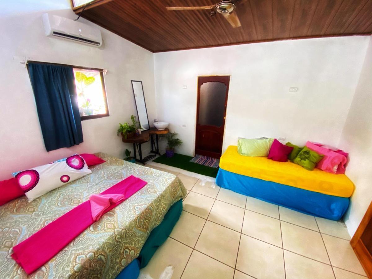 Passiflora'S Apartamento Quepos Exterior foto